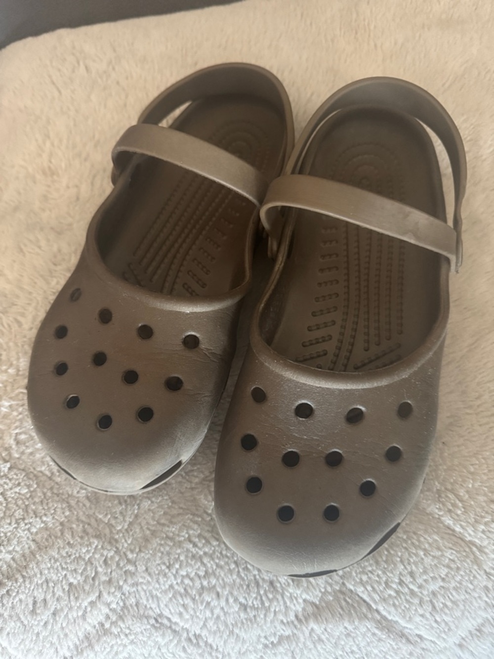 Crocs Mary Jane Clog Shoes Sz 9 Dark Brown